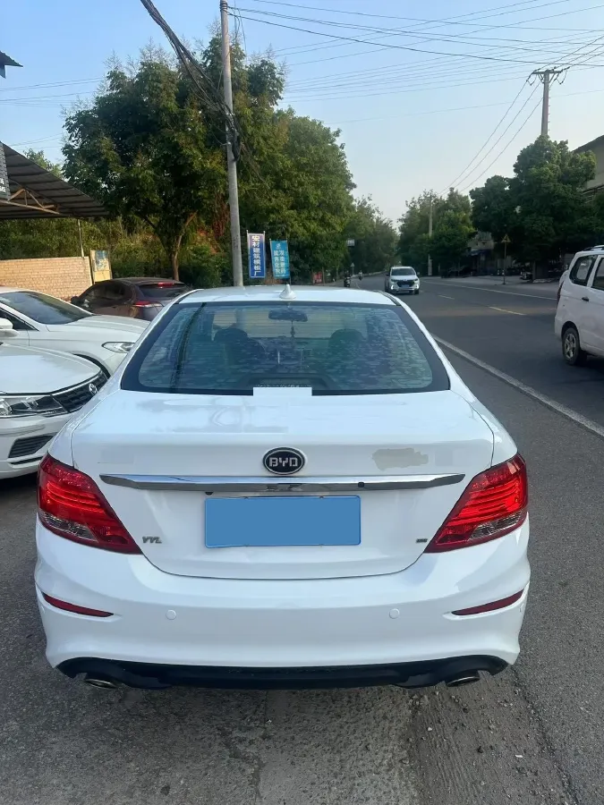 2018 BYD SuRui 1.5L 109HP L4 5MT,autocango,china used car exporter,china ev exporter,chinese used car exporter,chinese used ev exporter