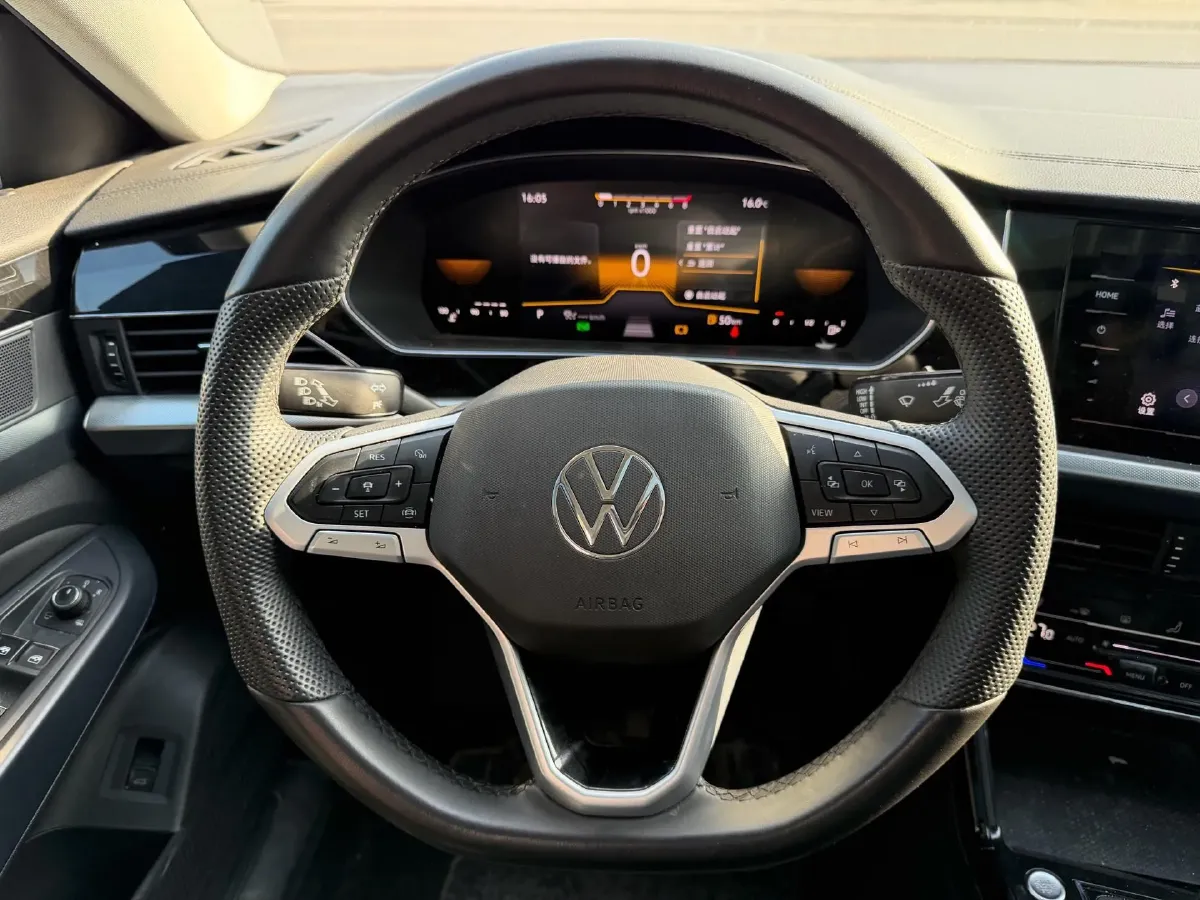 2024 Volkswagen Passat 2.0T 186HP L4 7DCT,autocango,china used car exporter,china ev exporter,chinese used car exporter,chinese used ev exporter