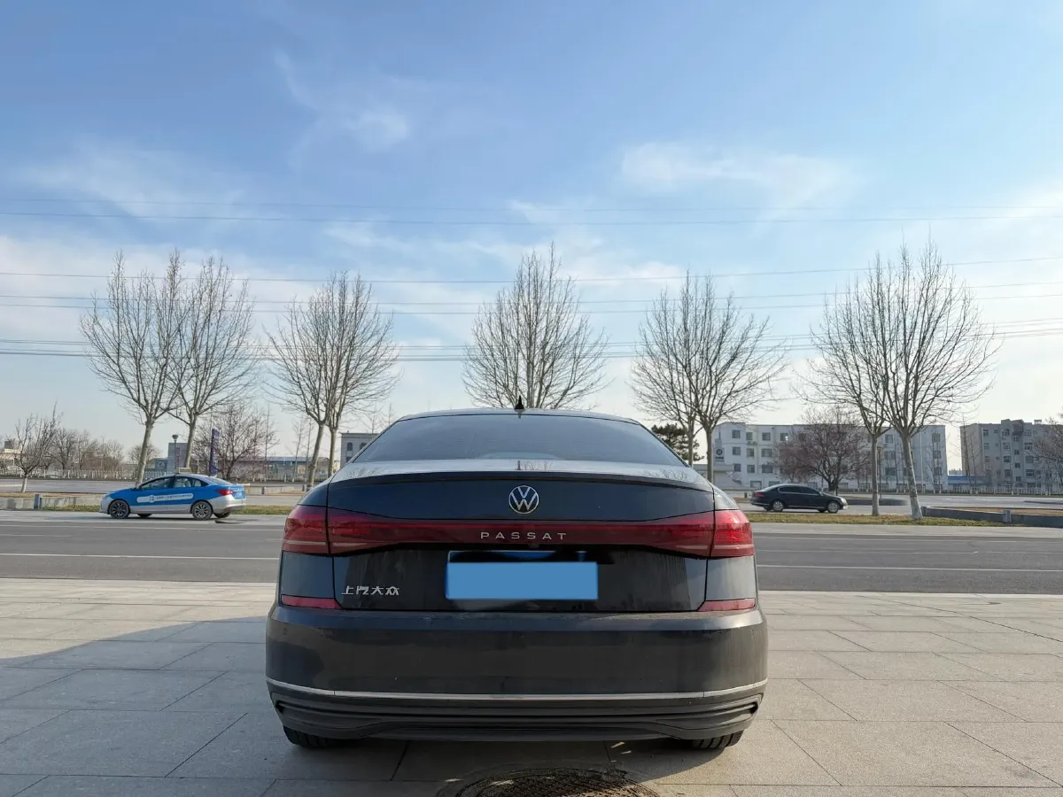 2024 Volkswagen Passat 2.0T 186HP L4 7DCT,autocango,china used car exporter,china ev exporter,chinese used car exporter,chinese used ev exporter