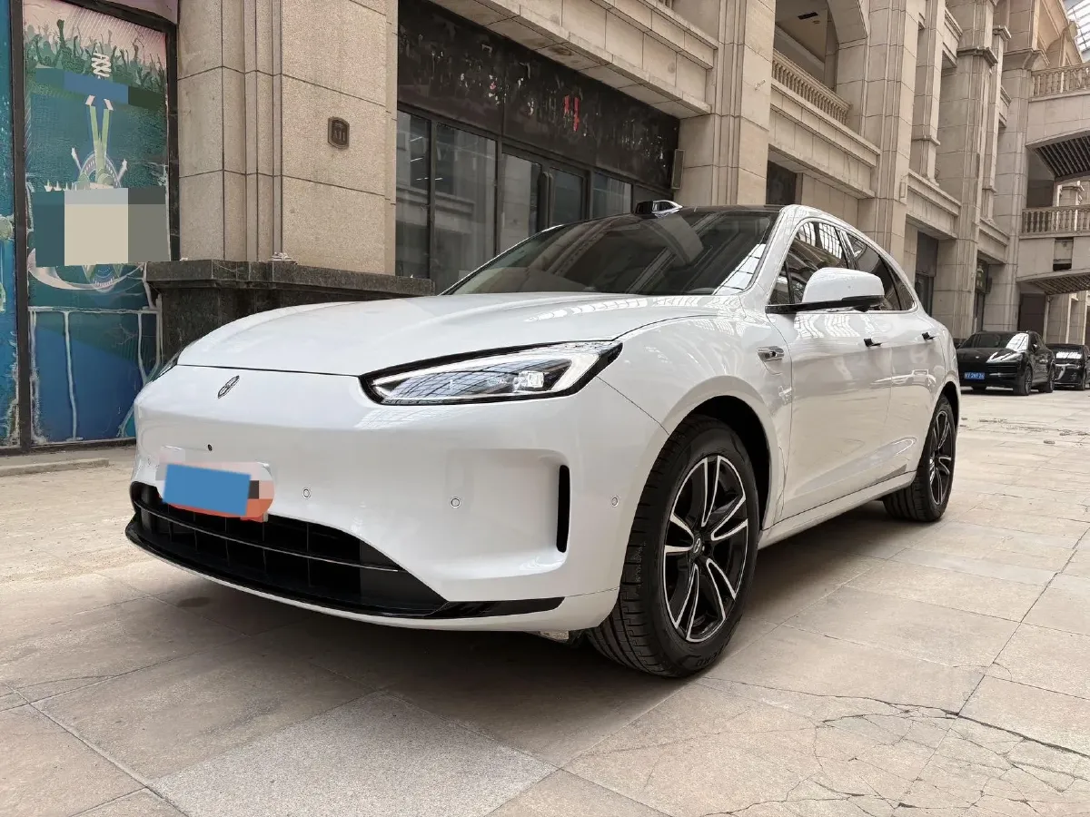 2024 AITO AITO M5 1.5T 152HP L4 REEV 42KWH,autocango,china used car exporter,china ev exporter,chinese used car exporter,chinese used ev exporter