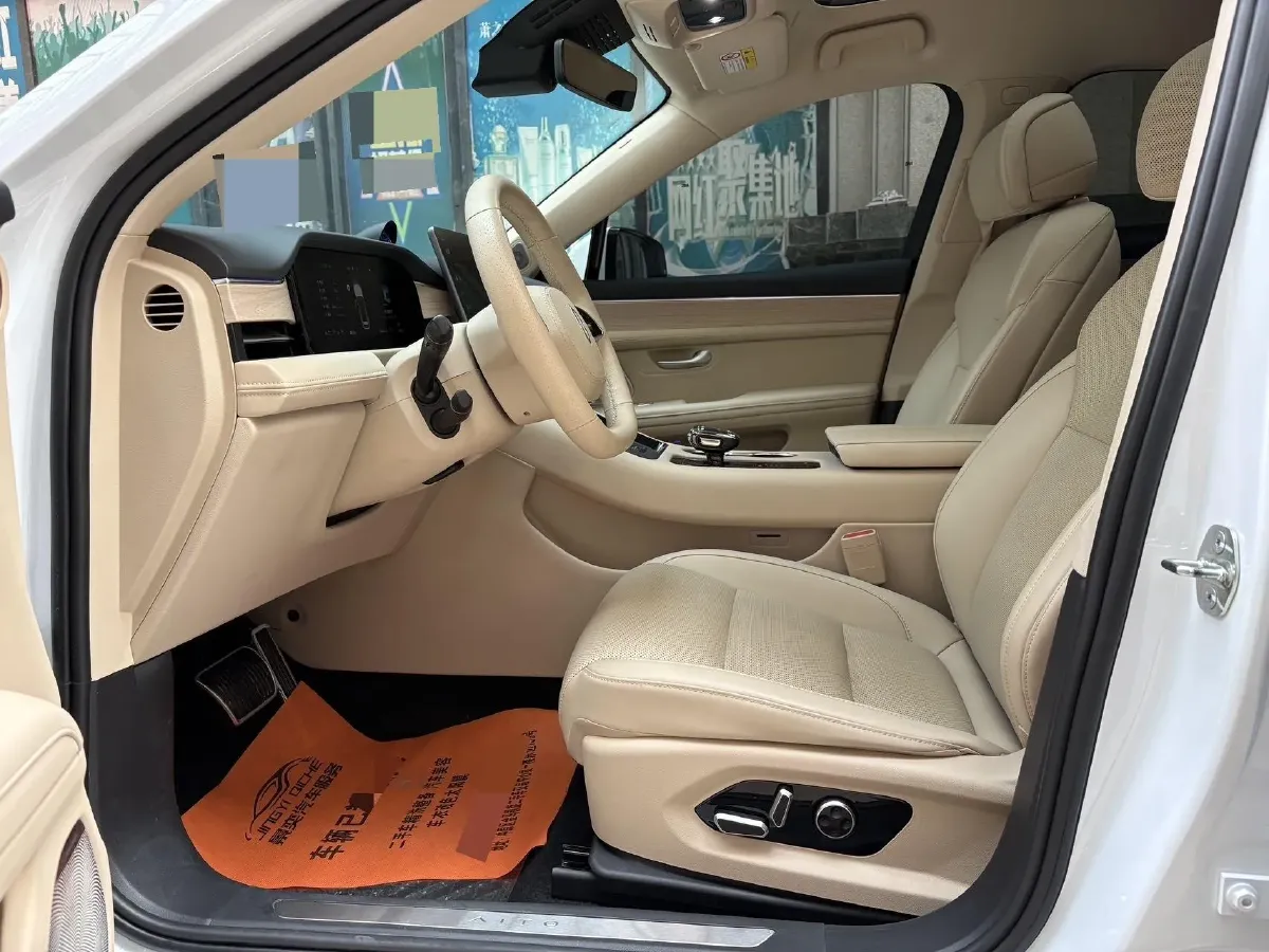 2024 AITO AITO M5 1.5T 152HP L4 REEV 42KWH,autocango,china used car exporter,china ev exporter,chinese used car exporter,chinese used ev exporter