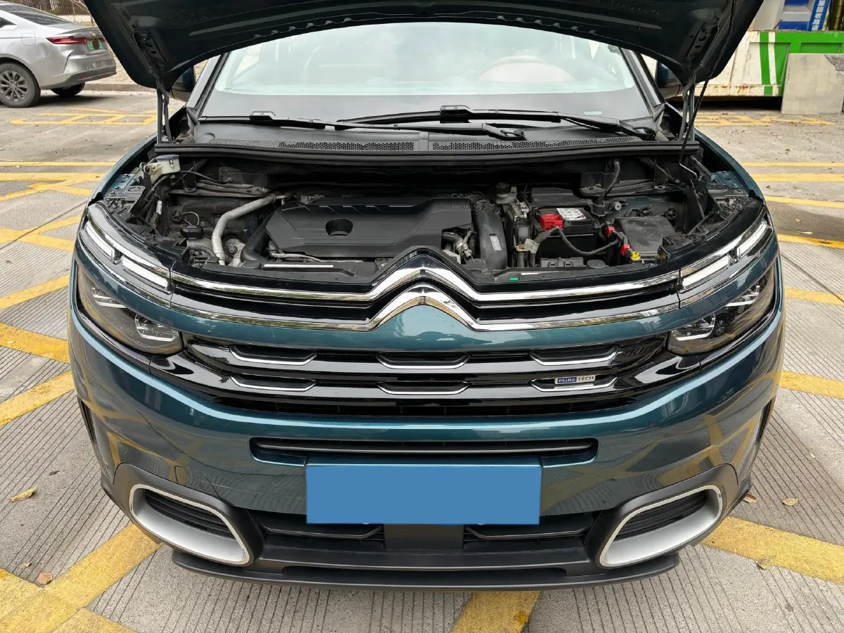 2019 Citroen C5 Aircross 1.8T 211HP L4 8AT,autocango,china used car exporter,china ev exporter,chinese used car exporter,chinese used ev exporter
