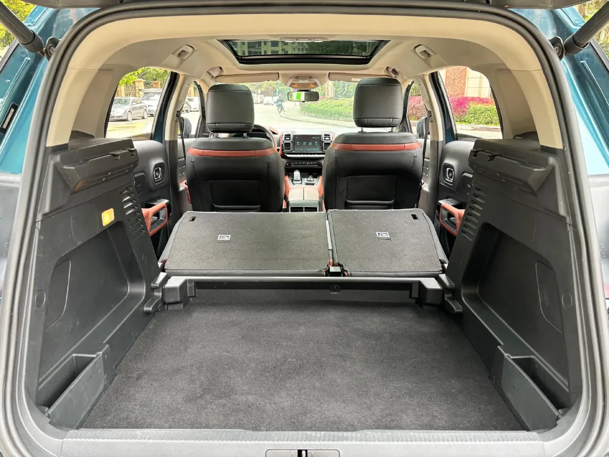 2019 Citroen C5 Aircross 1.8T 211HP L4 8AT,autocango,china used car exporter,china ev exporter,chinese used car exporter,chinese used ev exporter