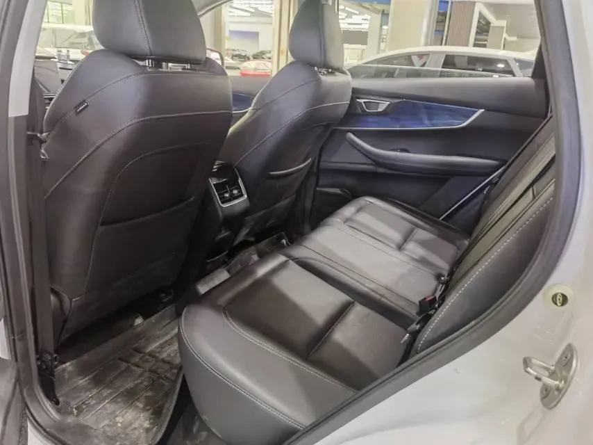 2022 Chery Tiggo 7 1.6T 197HP L4 7DCT,autocango,china used car exporter,china ev exporter,chinese used car exporter,chinese used ev exporter