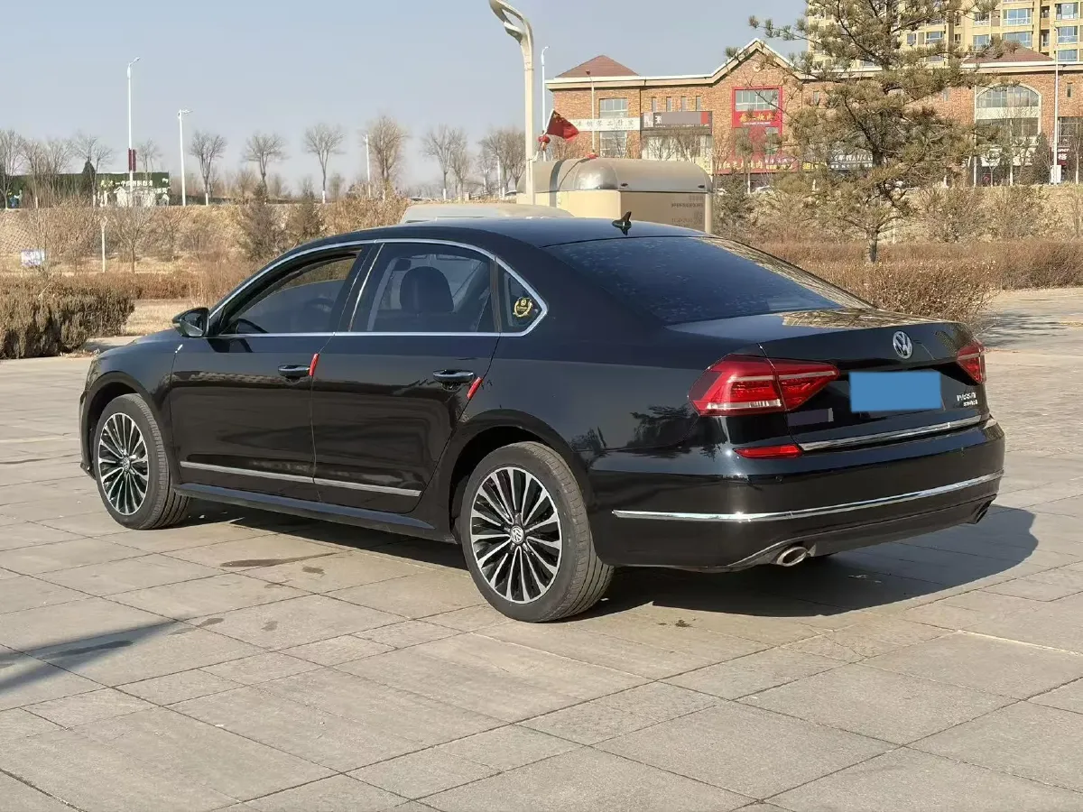 2017 Volkswagen Passat 1.8T 180HP L4 7DCT,autocango,china used car exporter,china ev exporter,chinese used car exporter,chinese used ev exporter