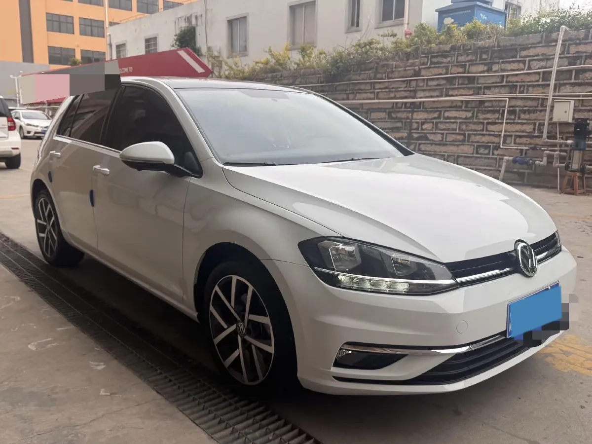 2020 Volkswagen Golf 1.2T 116HP L4 7DCT,autocango,china used car exporter,china ev exporter,chinese used car exporter,chinese used ev exporter