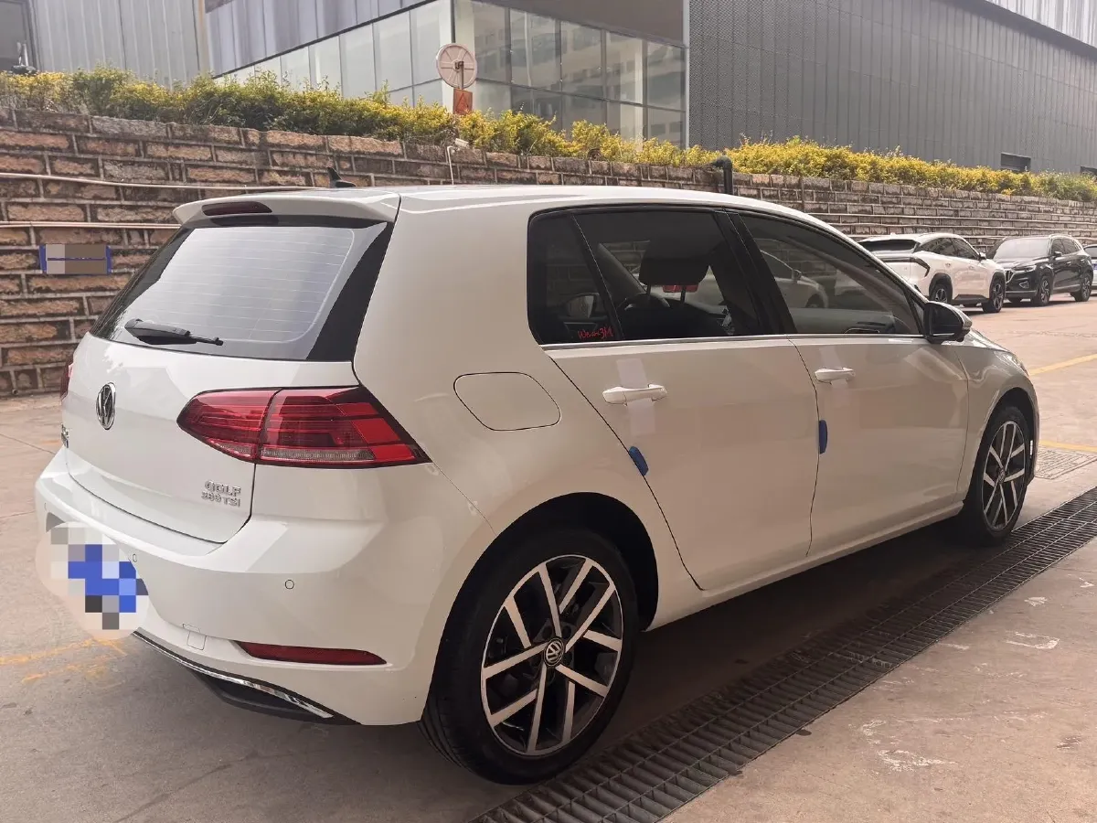 2020 Volkswagen Golf 1.2T 116HP L4 7DCT,autocango,china used car exporter,china ev exporter,chinese used car exporter,chinese used ev exporter