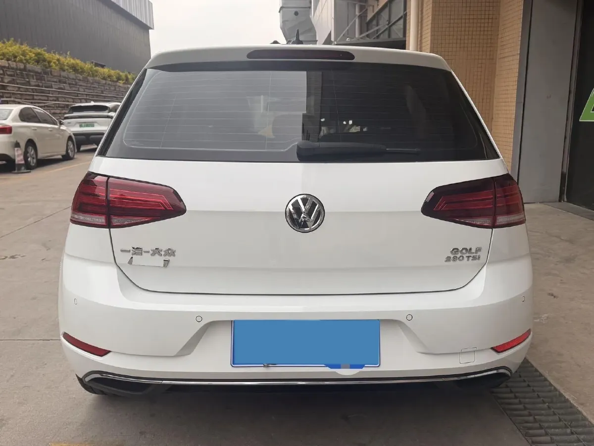 2020 Volkswagen Golf 1.2T 116HP L4 7DCT,autocango,china used car exporter,china ev exporter,chinese used car exporter,chinese used ev exporter