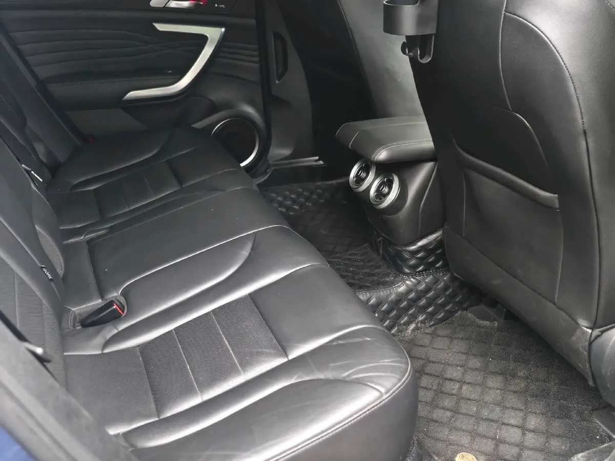 2019 WEY VV7 2.0T 227HP L4 7DCT,autocango,china used car exporter,china ev exporter,chinese used car exporter,chinese used ev exporter