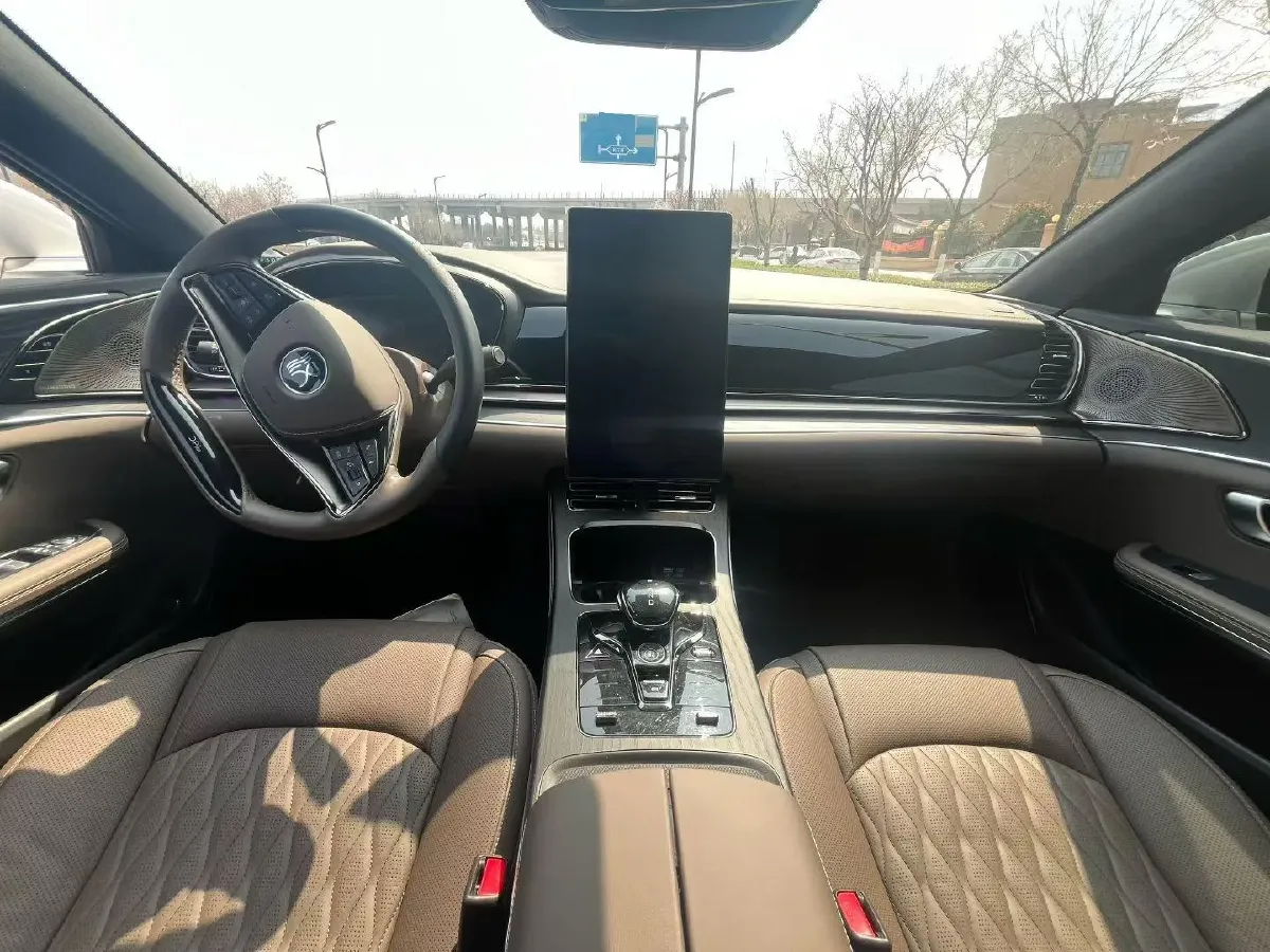 2024 BYD Han 1.5T 139HP L4 E-CVT PHEV 18.316KWH,autocango,china used car exporter,china ev exporter,chinese used car exporter,chinese used ev exporter