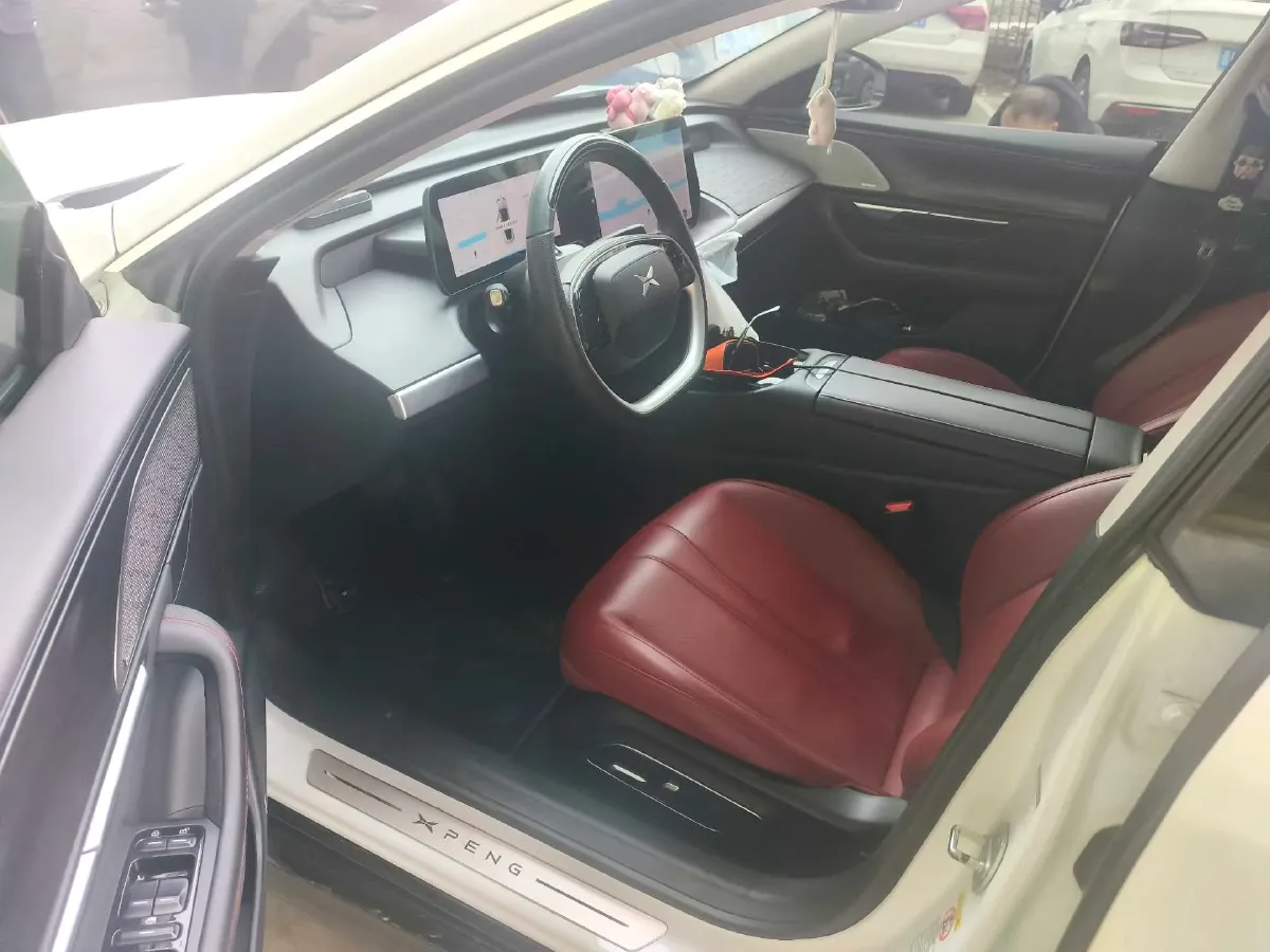 2020 DS 7 1.6T 215HP L4 8AT,autocango,china used car exporter,china ev exporter,chinese used car exporter,chinese used ev exporter