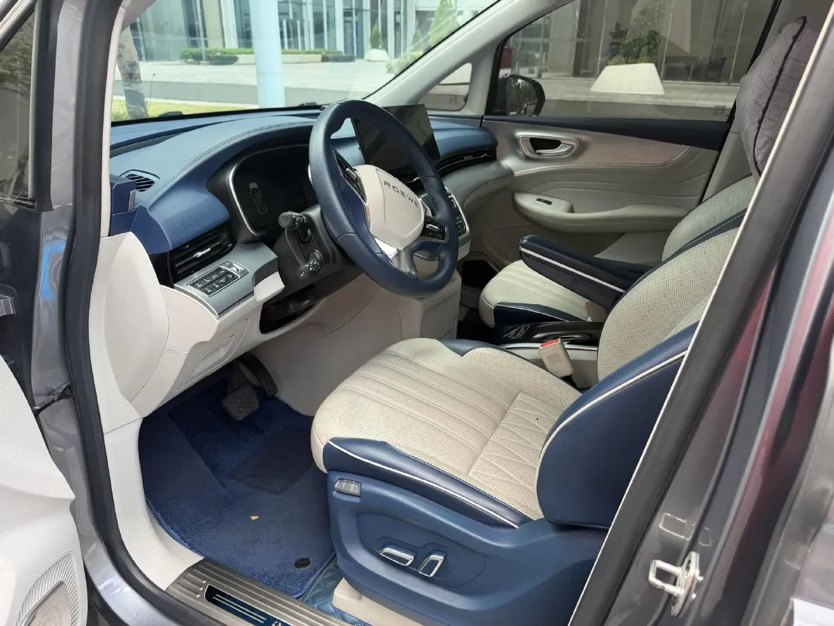 2021 Roewe iMAX8 2.0T 234HP L4 8AT,autocango,china used car exporter,china ev exporter,chinese used car exporter,chinese used ev exporter