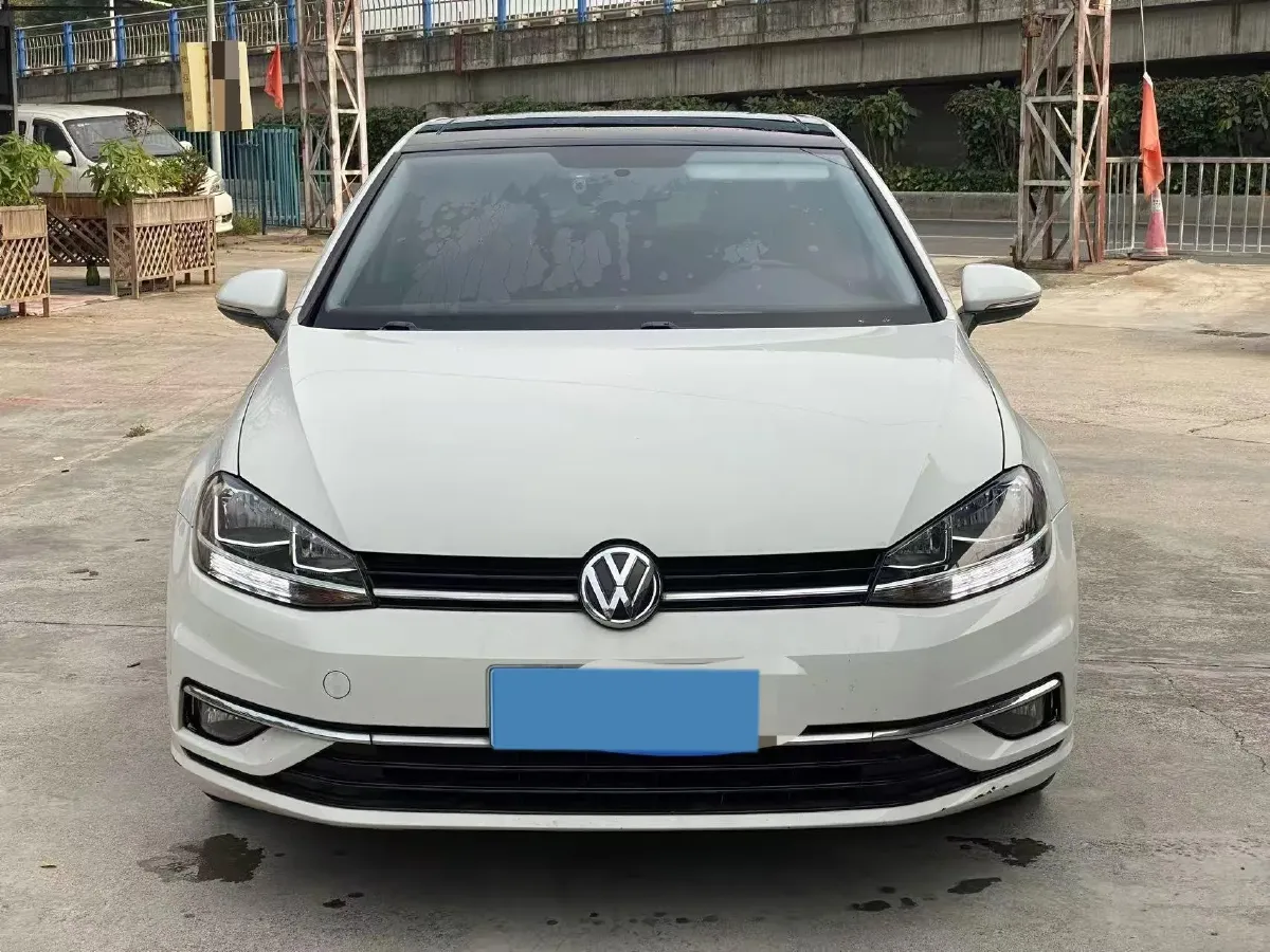 2018 Volkswagen Golf 1.6L 110HP L4 6AT,autocango,china used car exporter,china ev exporter,chinese used car exporter,chinese used ev exporter