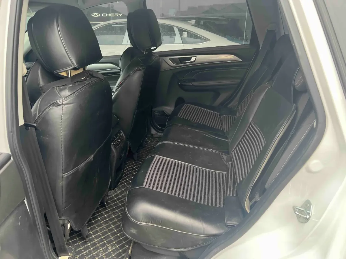 2021 Haval M6 1.5T 150HP L4 6MT,autocango,china used car exporter,china ev exporter,chinese used car exporter,chinese used ev exporter