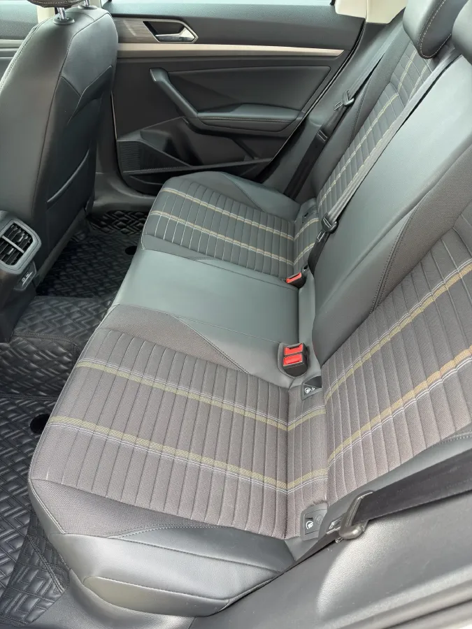 2021 Volkswagen Lavida 1.4T 150HP L4 7DCT,autocango,china used car exporter,china ev exporter,chinese used car exporter,chinese used ev exporter