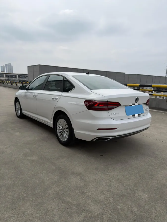 2021 Volkswagen Lavida 1.4T 150HP L4 7DCT,autocango,china used car exporter,china ev exporter,chinese used car exporter,chinese used ev exporter