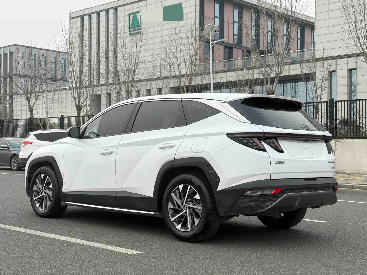 2021 Hyundai Tucson 1.5T 200HP L4 7DCT,autocango,china used car exporter,china ev exporter,chinese used car exporter,chinese used ev exporter