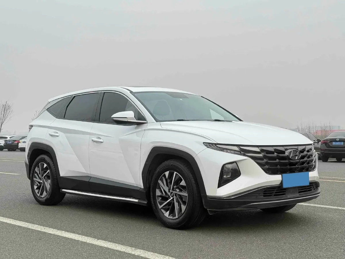 2021 Hyundai Tucson 1.5T 200HP L4 7DCT,autocango,china used car exporter,china ev exporter,chinese used car exporter,chinese used ev exporter