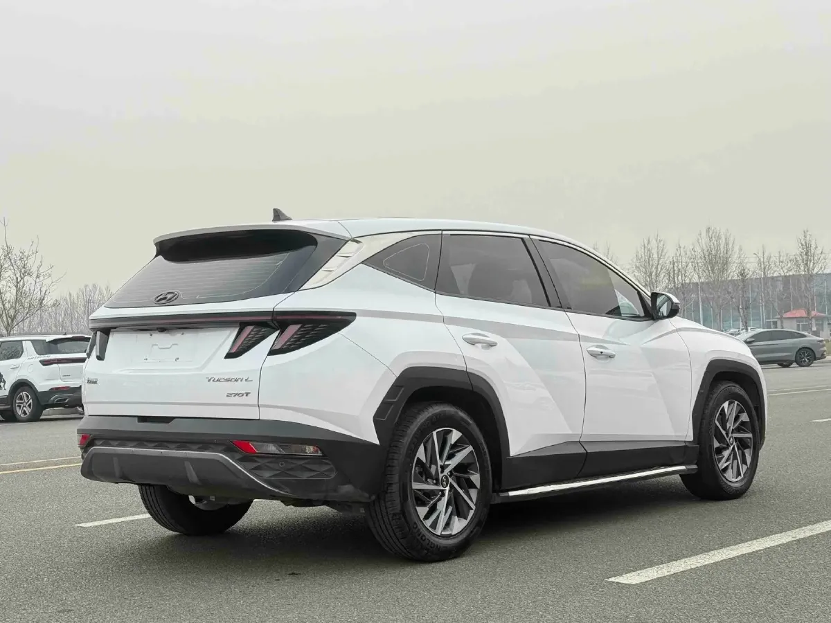 2021 Hyundai Tucson 1.5T 200HP L4 7DCT,autocango,china used car exporter,china ev exporter,chinese used car exporter,chinese used ev exporter