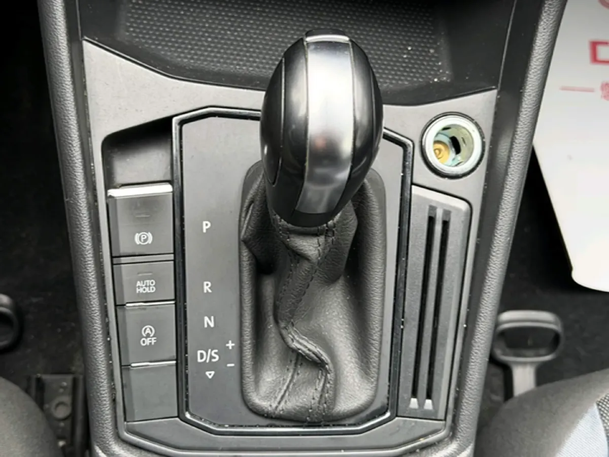 2023 Volkswagen Lavida 1.5L 110HP L4 6AT,autocango,china used car exporter,china ev exporter,chinese used car exporter,chinese used ev exporter