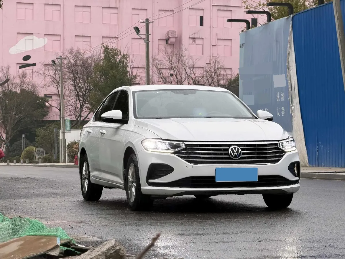 2023 Volkswagen Lavida 1.5L 110HP L4 6AT,autocango,china used car exporter,china ev exporter,chinese used car exporter,chinese used ev exporter
