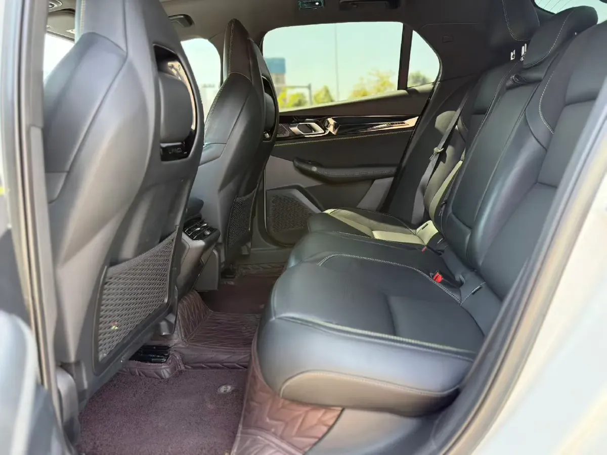 2023 MAXUS G50 1.5T 181HP L4 7DCT,autocango,china used car exporter,china ev exporter,chinese used car exporter,chinese used ev exporter