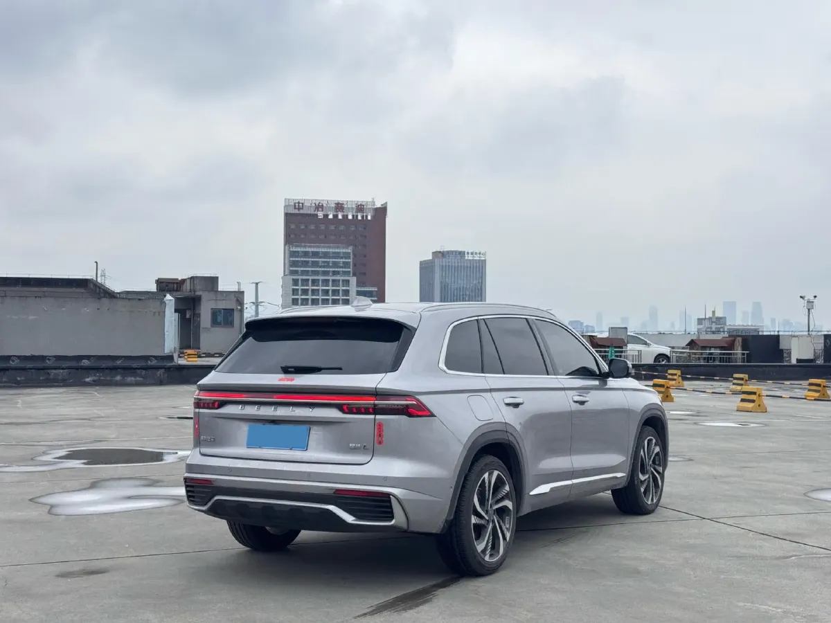 2021 Geely Monjaro 2.0T 218HP L4 7DCT,autocango,china used car exporter,china ev exporter,chinese used car exporter,chinese used ev exporter