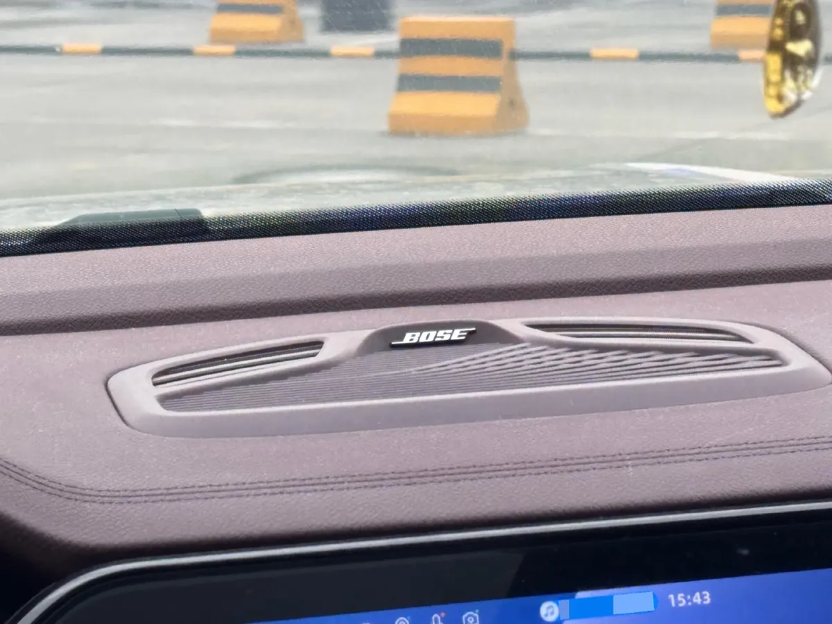 2021 Geely Monjaro 2.0T 218HP L4 7DCT,autocango,china used car exporter,china ev exporter,chinese used car exporter,chinese used ev exporter