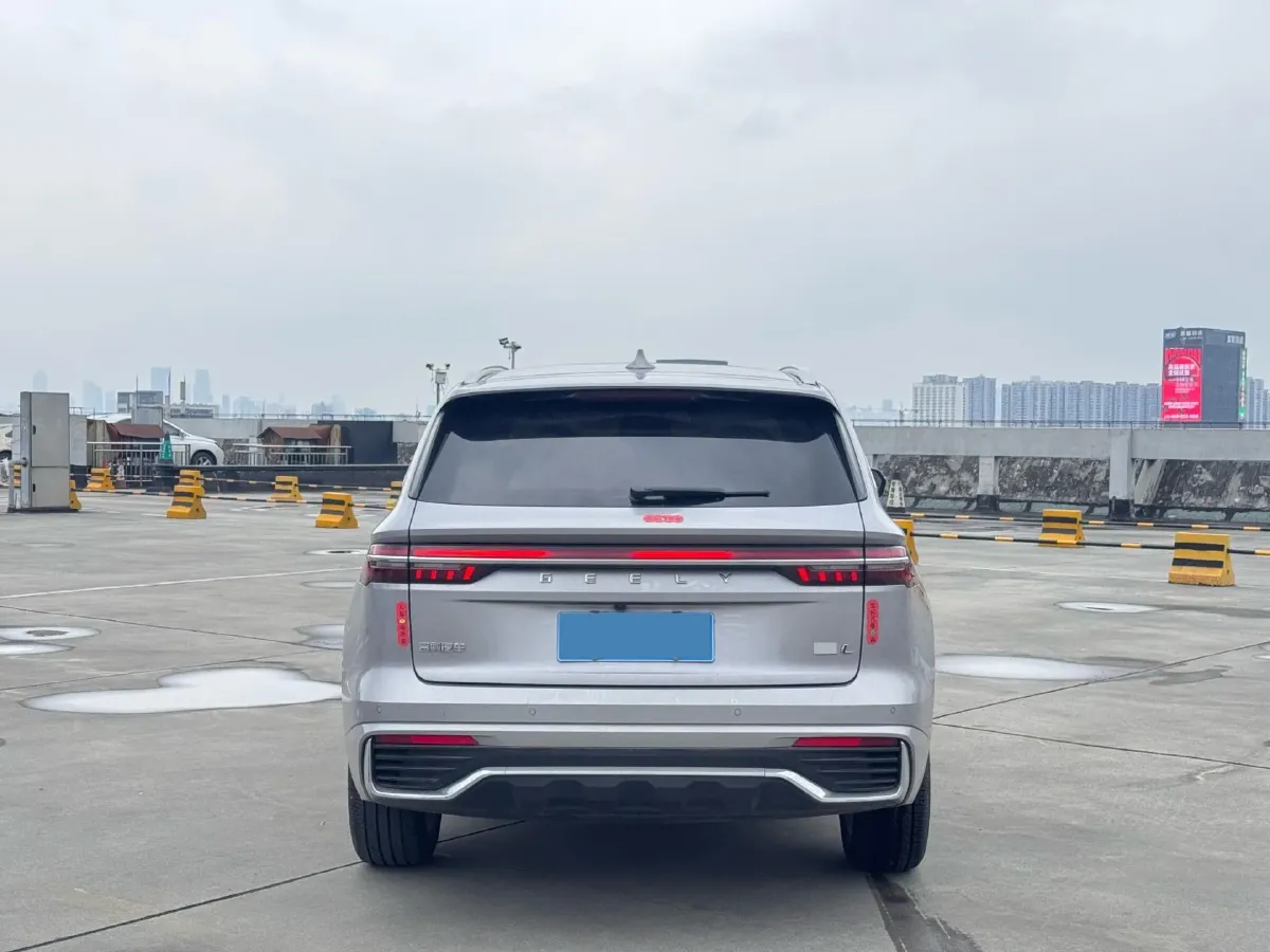 2021 Geely Monjaro 2.0T 218HP L4 7DCT,autocango,china used car exporter,china ev exporter,chinese used car exporter,chinese used ev exporter