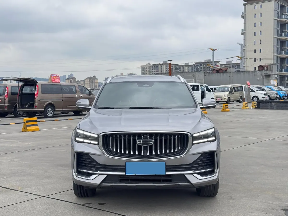 2021 Geely Monjaro 2.0T 218HP L4 7DCT,autocango,china used car exporter,china ev exporter,chinese used car exporter,chinese used ev exporter