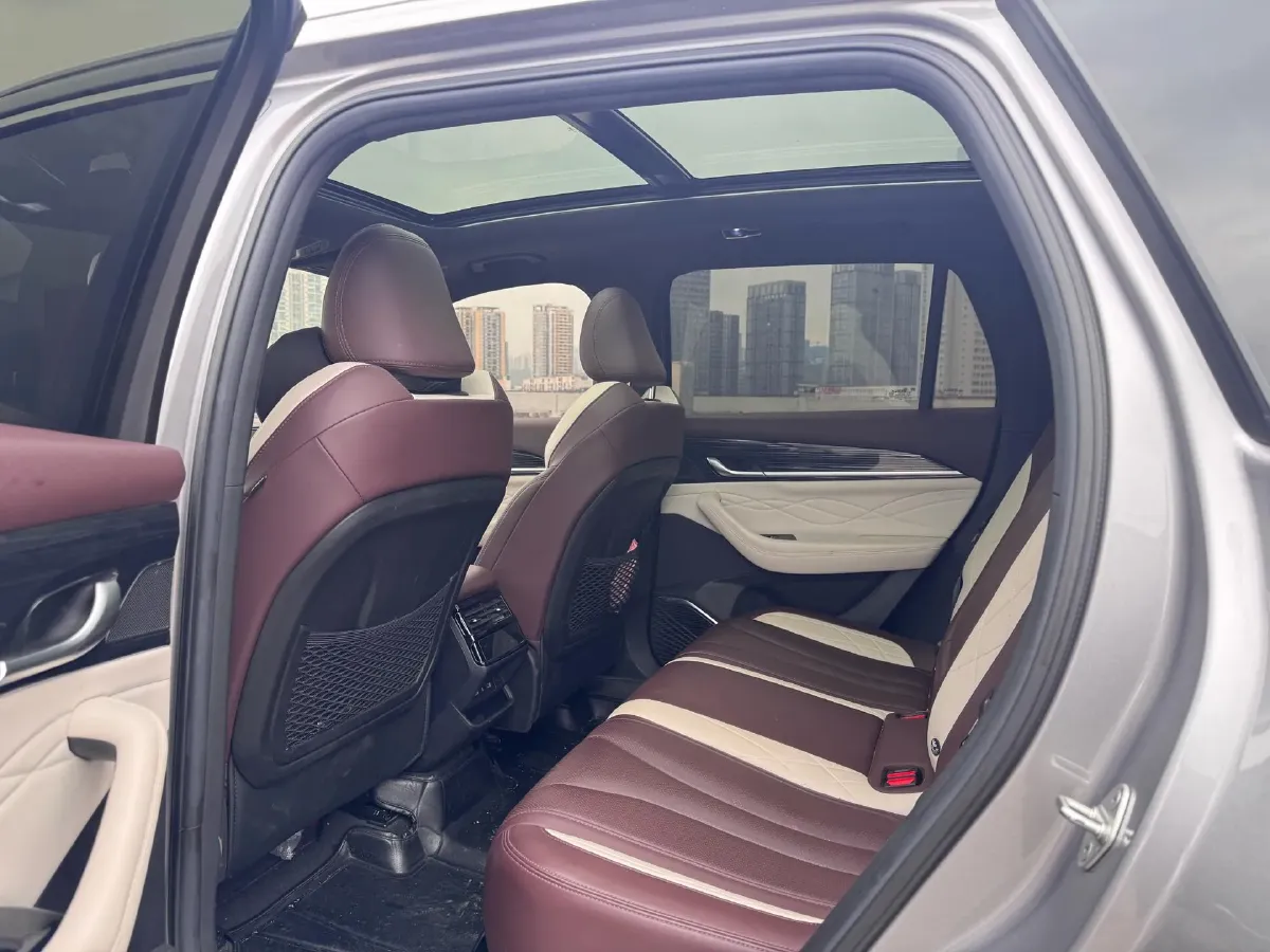 2021 Geely Monjaro 2.0T 218HP L4 7DCT,autocango,china used car exporter,china ev exporter,chinese used car exporter,chinese used ev exporter