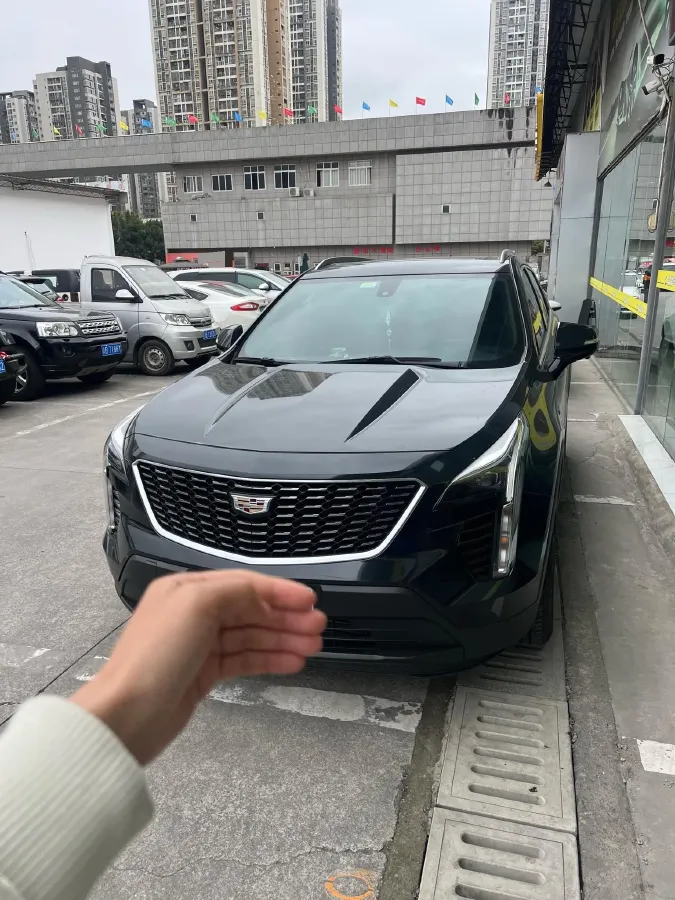 2021 Cadillac XT4 2.0T 237HP L4 9AT,autocango,china used car exporter,china ev exporter,chinese used car exporter,chinese used ev exporter