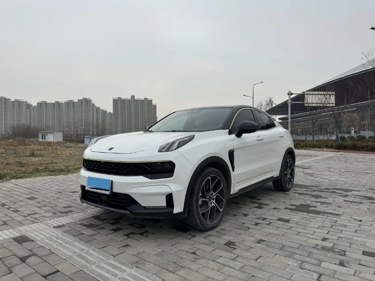 2022 LYNK&CO 05 2.0T 254HP L4 8AT,autocango,china used car exporter,china ev exporter,chinese used car exporter,chinese used ev exporter