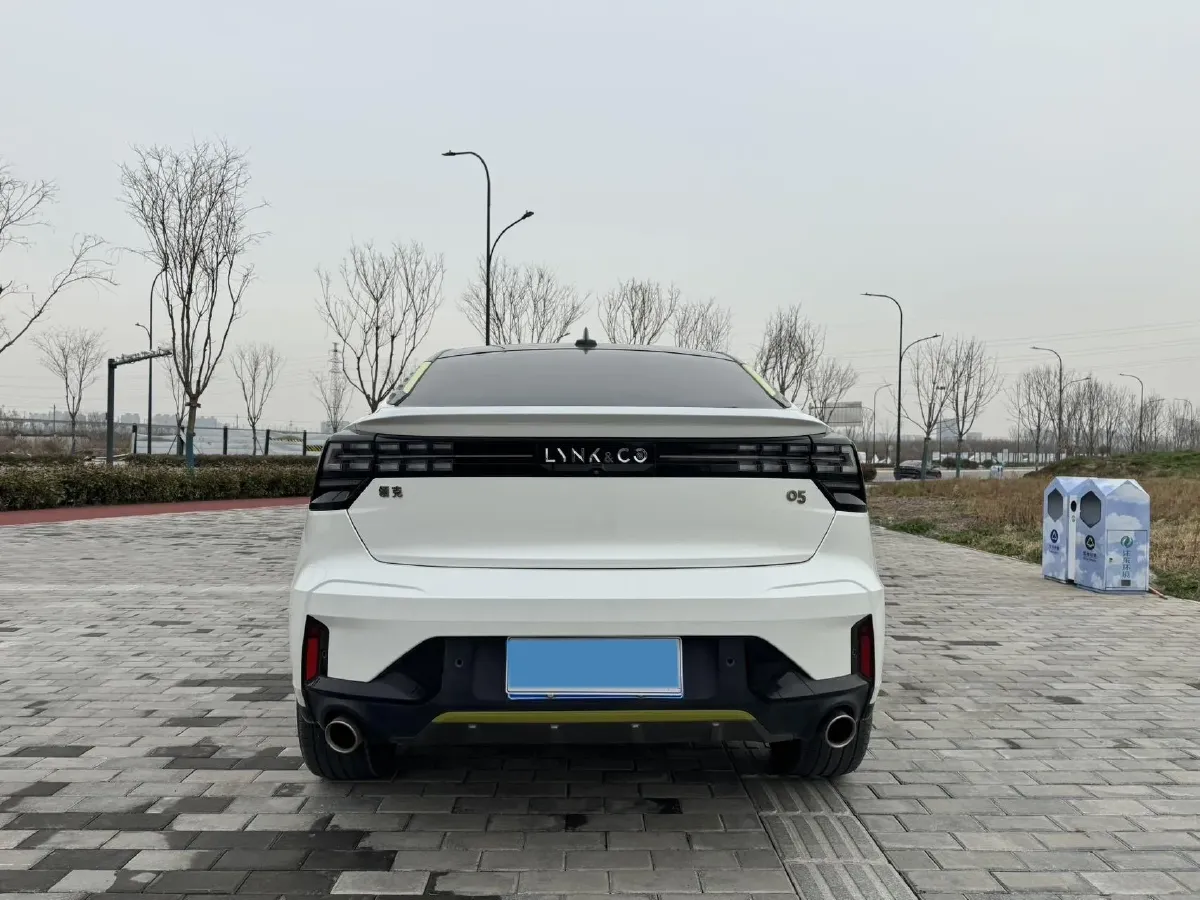 2022 LYNK&CO 05 2.0T 254HP L4 8AT,autocango,china used car exporter,china ev exporter,chinese used car exporter,chinese used ev exporter