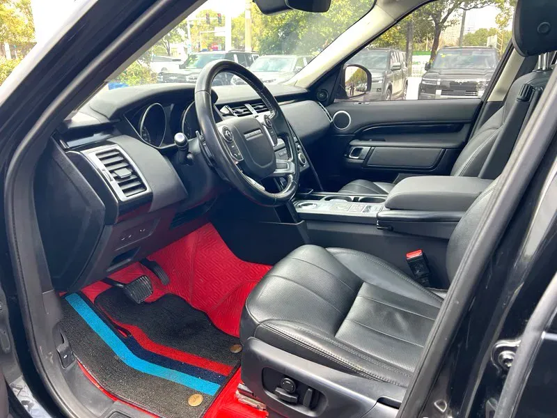 2018 Land Rover Discovery 2.0T 300HP L4 8AT,autocango,china used car exporter,china ev exporter,chinese used car exporter,chinese used ev exporter