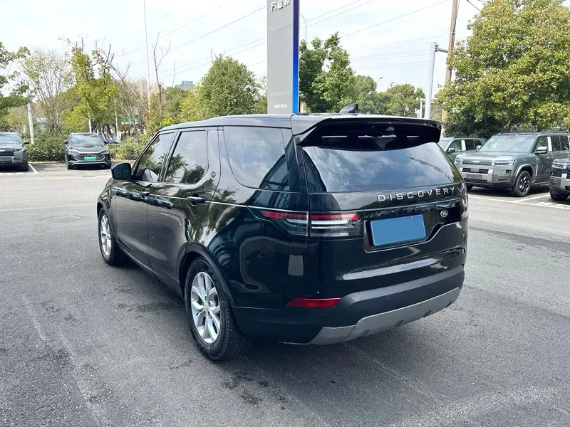 2018 Land Rover Discovery 2.0T 300HP L4 8AT,autocango,china used car exporter,china ev exporter,chinese used car exporter,chinese used ev exporter