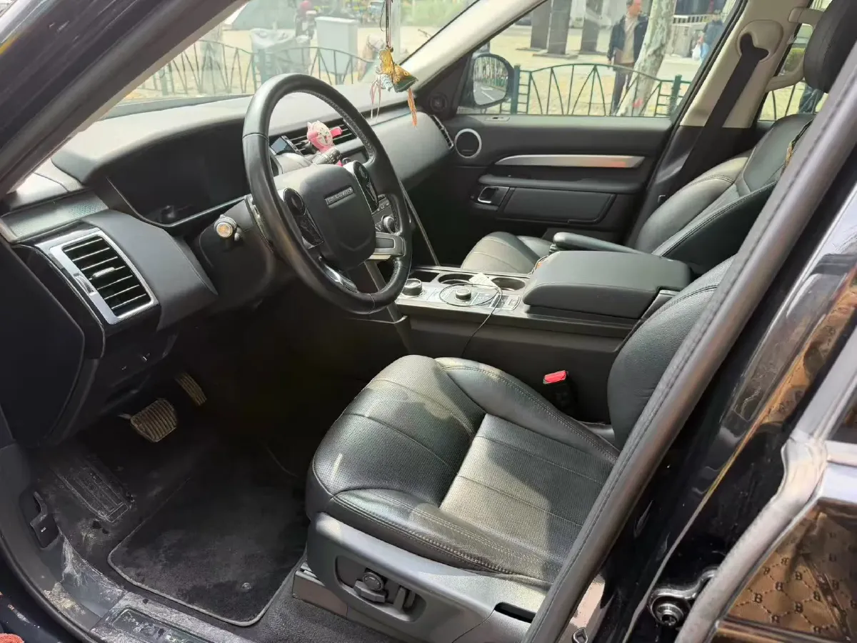 2020 Land Rover Discovery 3.0T 340HP V6 8AT,autocango,china used car exporter,china ev exporter,chinese used car exporter,chinese used ev exporter