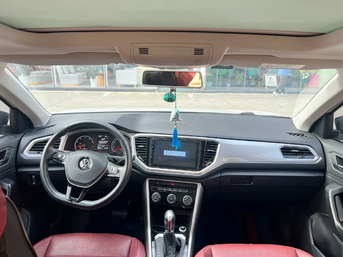 2018 Mitsubishi Eclipse Cross 1.5T 170HP L4 CVT,autocango,china used car exporter,china ev exporter,chinese used car exporter,chinese used ev exporter