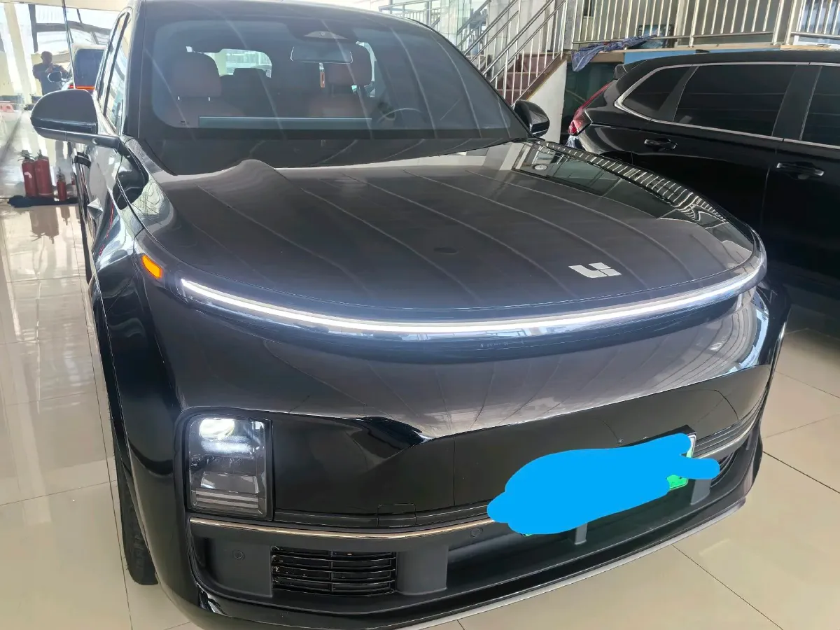 2024 Volvo S60 2.0T 197HP L4 7DCT,autocango,china used car exporter,china ev exporter,chinese used car exporter,chinese used ev exporter