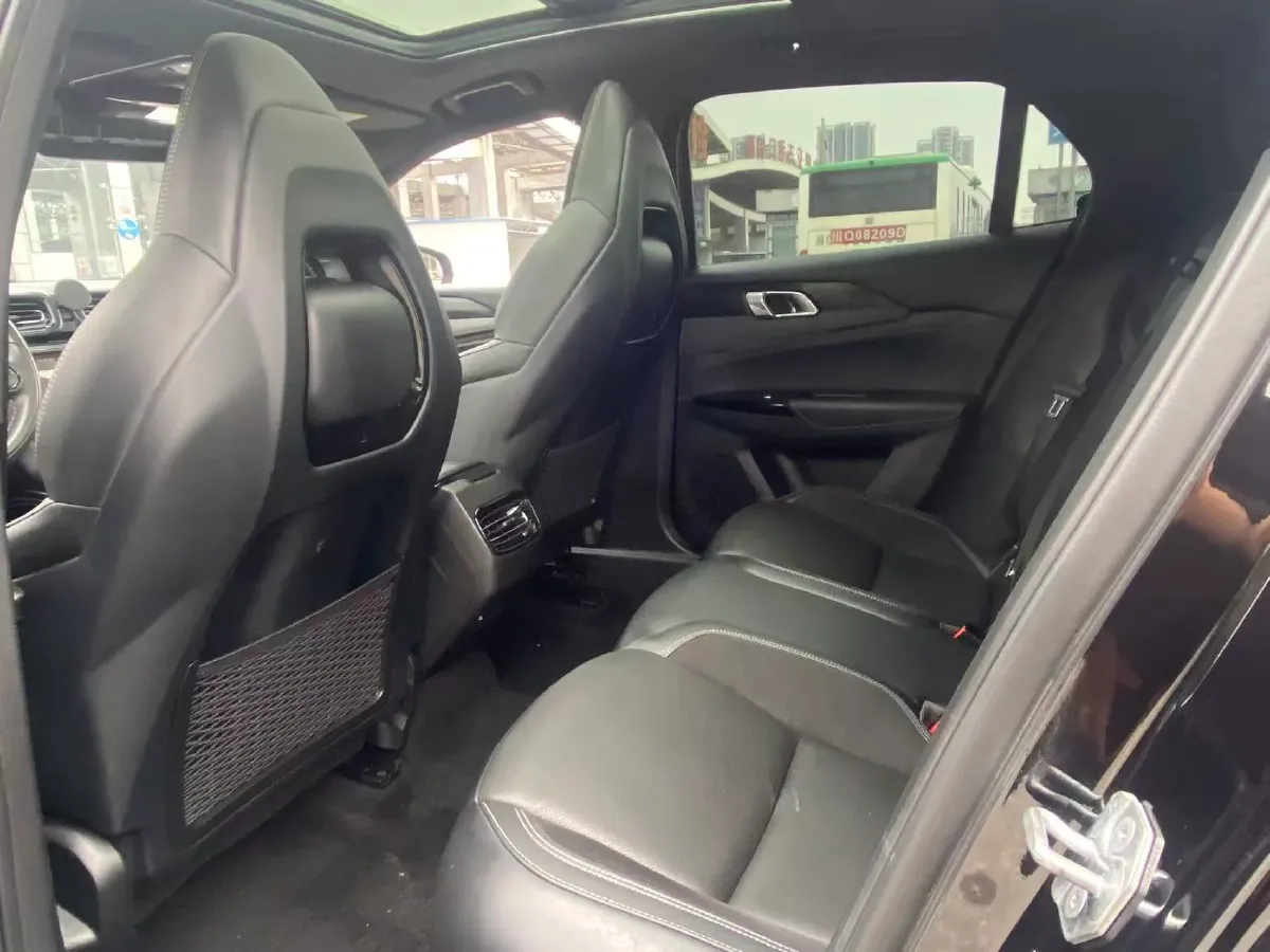 2022 LYNK&CO 03 2.0T 190HP L4 7DCT,autocango,china used car exporter,china ev exporter,chinese used car exporter,chinese used ev exporter