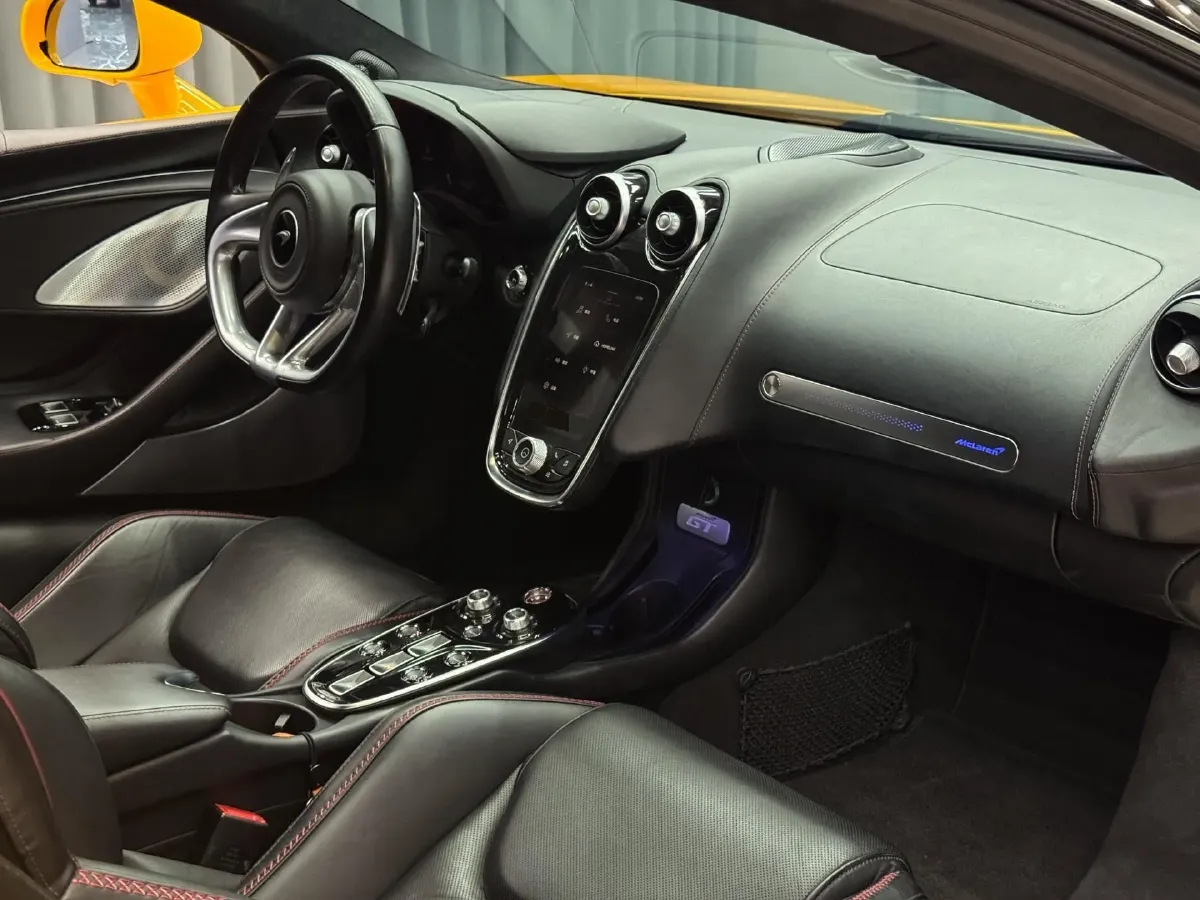 2022 McLaren GT 4.0T 620HP V8 7DCT,autocango,china used car exporter,china ev exporter,chinese used car exporter,chinese used ev exporter