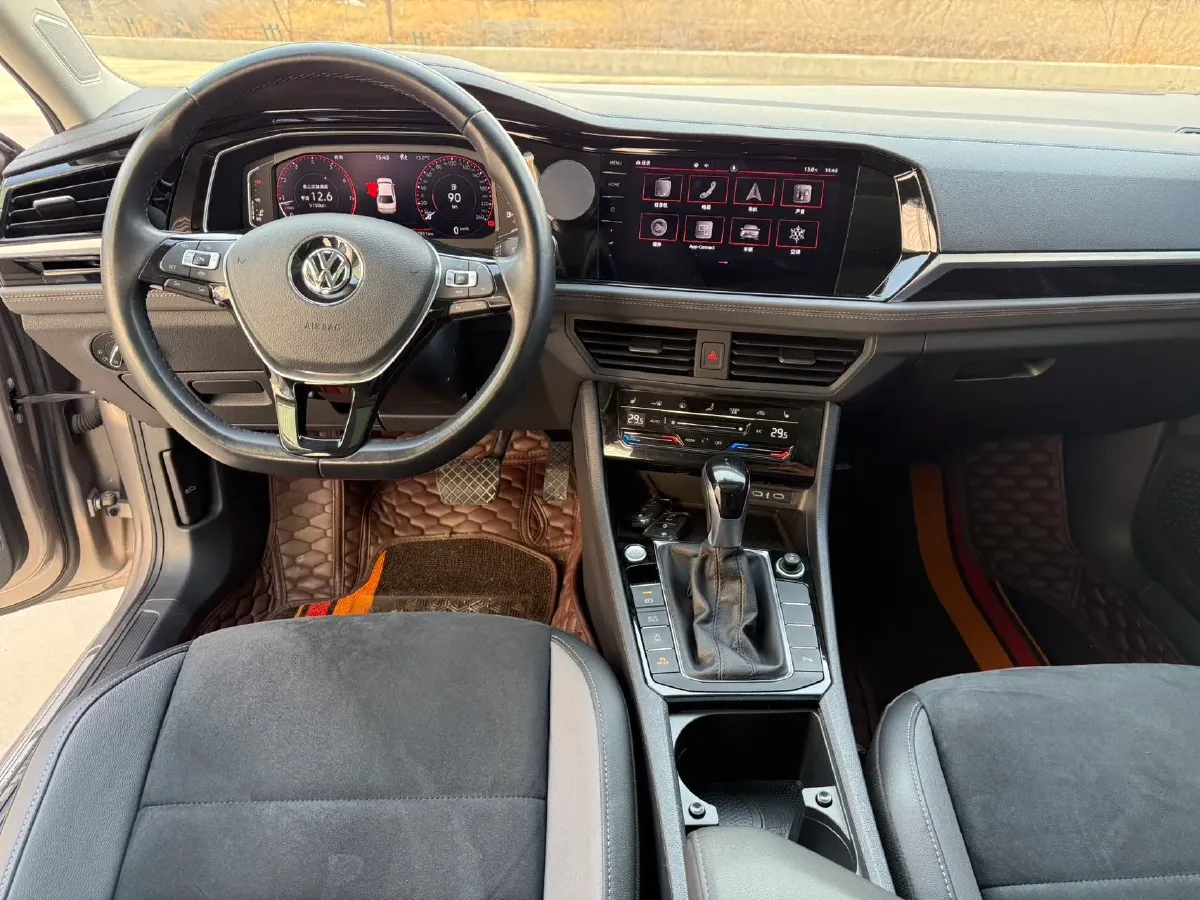 2022 Volkswagen Sagitar 1.4T 150HP L4 7DCT,autocango,china used car exporter,china ev exporter,chinese used car exporter,chinese used ev exporter