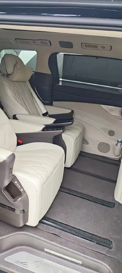 2025 Denza D9 1.5T 156HP L4 E-CVT PHEV 40KWH,autocango,china used car exporter,china ev exporter,chinese used car exporter,chinese used ev exporter