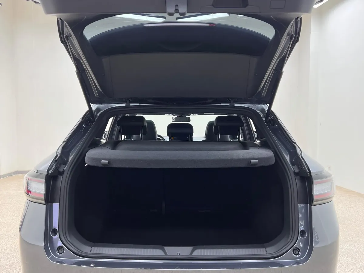 2023 Volkswagen ID.4 X BEV 52.8KWH,autocango,china used car exporter,china ev exporter,chinese used car exporter,chinese used ev exporter