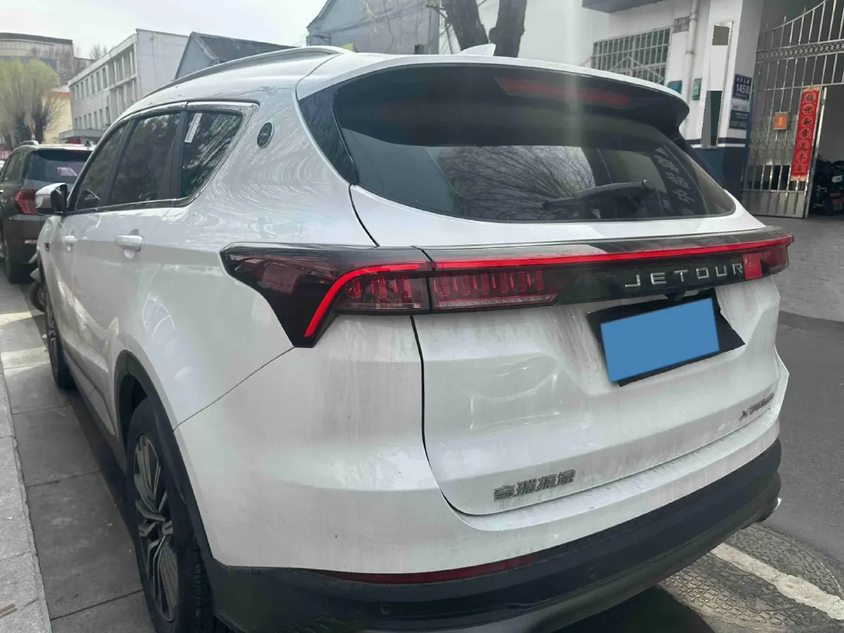 2023 ChangAn Oshan X7 Plus 1.5T 188HP L4 7DCT,autocango,china used car exporter,china ev exporter,chinese used car exporter,chinese used ev exporter