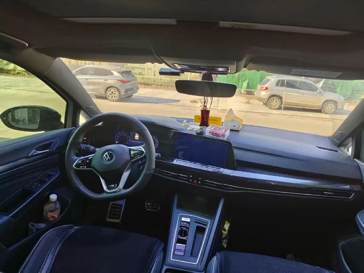 2023 Volkswagen Golf 1.4T 150HP L4 7DCT,autocango,china used car exporter,china ev exporter,chinese used car exporter,chinese used ev exporter