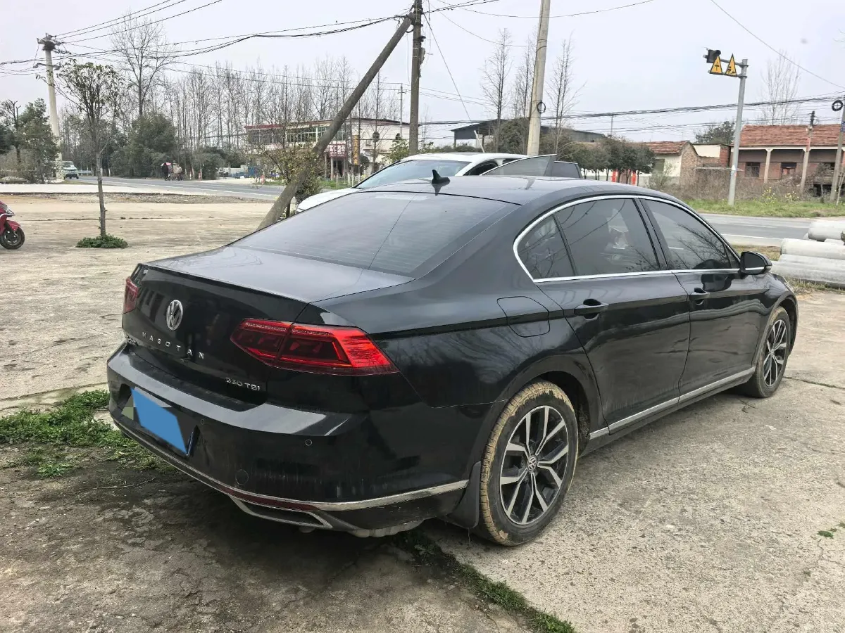 2020 Volkswagen Magotan 2.0T 186HP L4 7DCT,autocango,china used car exporter,china ev exporter,chinese used car exporter,chinese used ev exporter