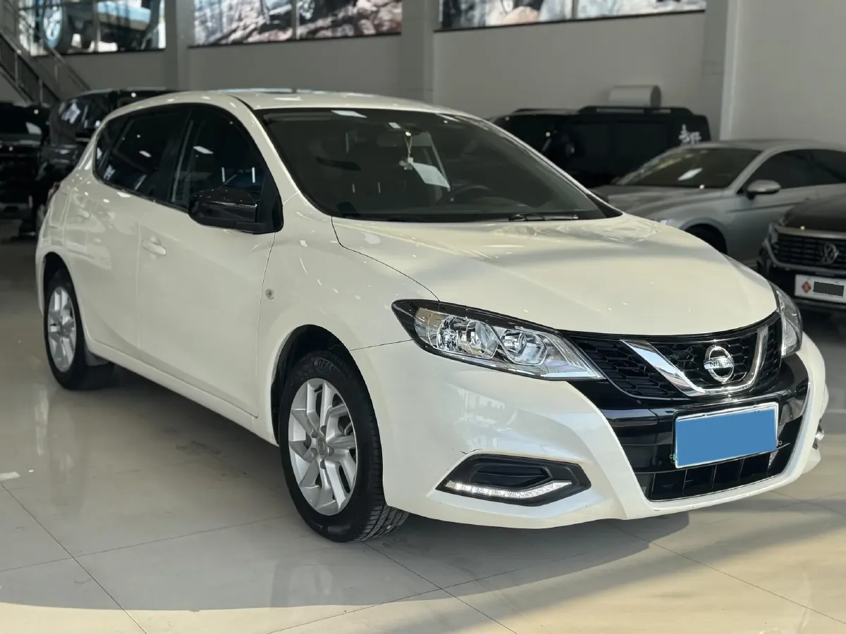 2021 Nissan Tiida 1.6L 122HP L4 CVT,autocango,china used car exporter,china ev exporter,chinese used car exporter,chinese used ev exporter