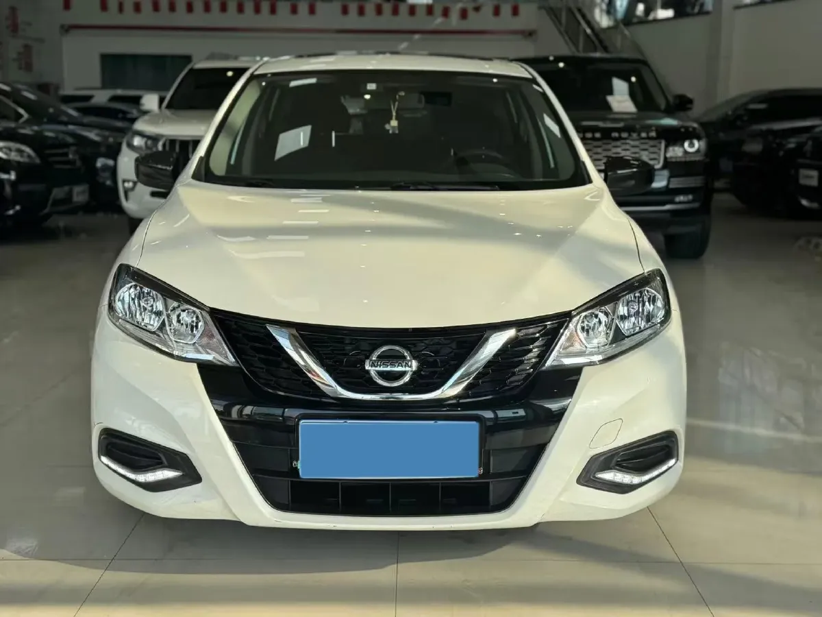 2021 Nissan Tiida 1.6L 122HP L4 CVT,autocango,china used car exporter,china ev exporter,chinese used car exporter,chinese used ev exporter