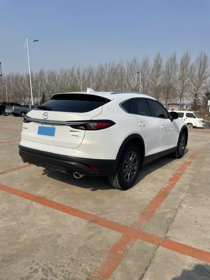 2021 Mazda CX-4 2.0L 158HP L4 6AT,autocango,china used car exporter,china ev exporter,chinese used car exporter,chinese used ev exporter